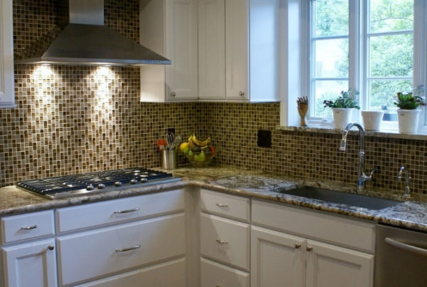 Custom Stone Tile Backsplashes