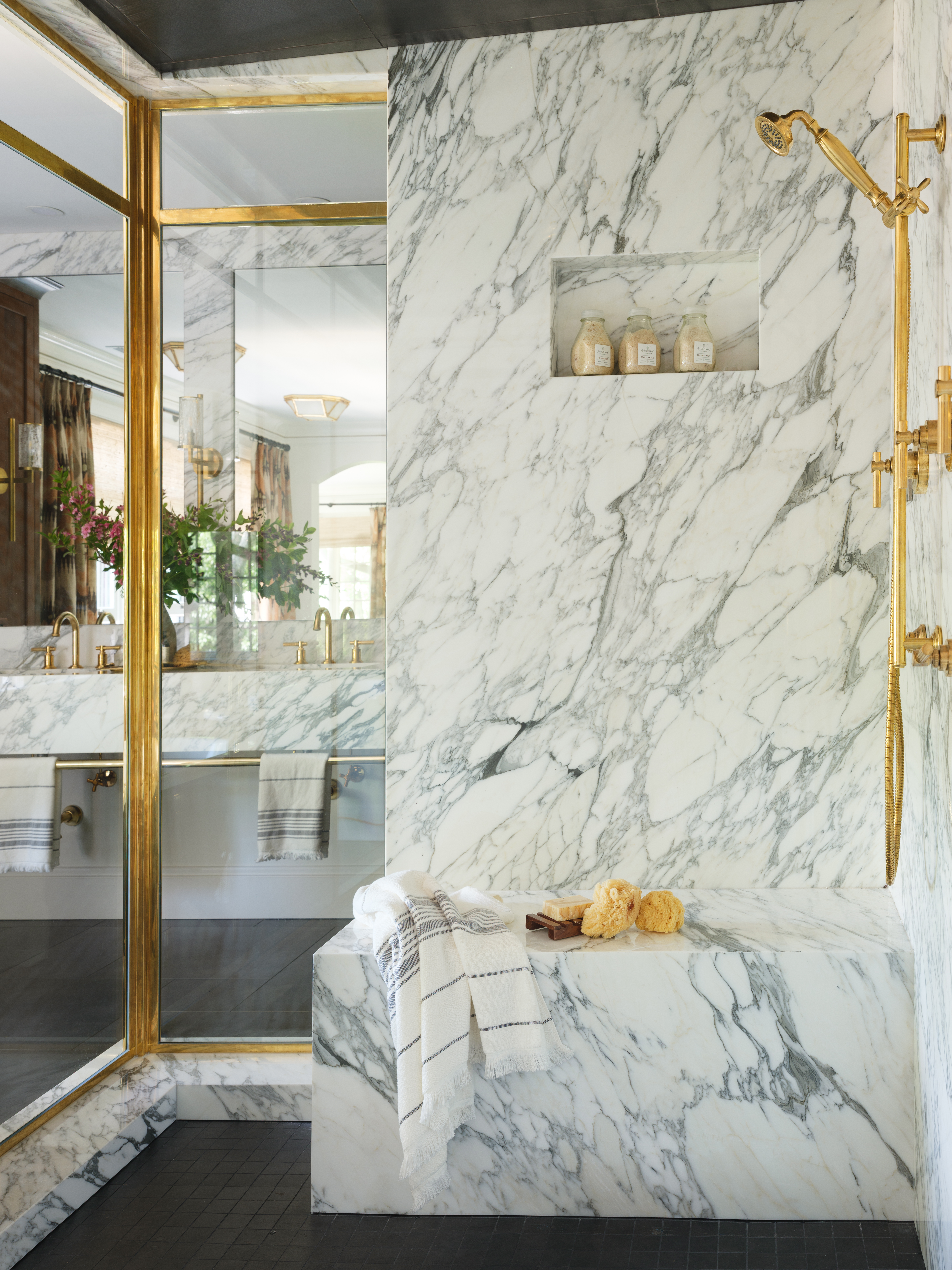 Custom Stone Showers and Bathtub Surrounds by Stone Fabricators in St. Louis